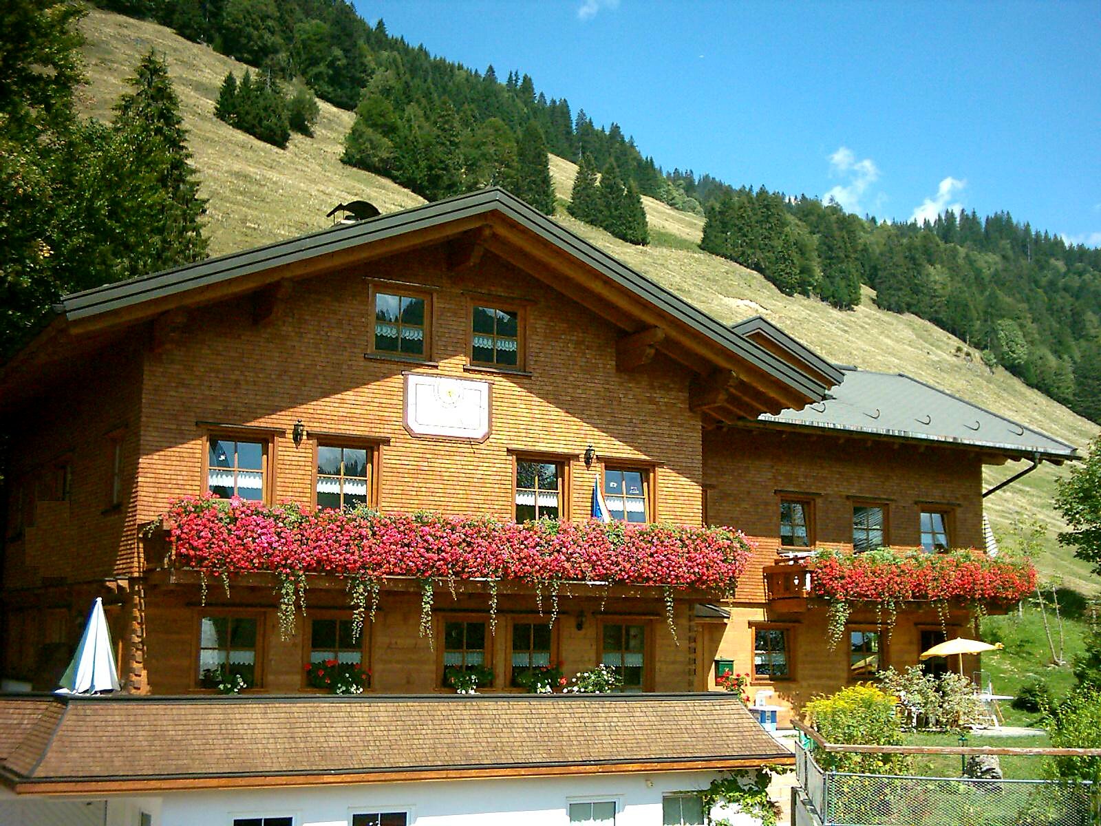 Haus Waldeck im Sommer